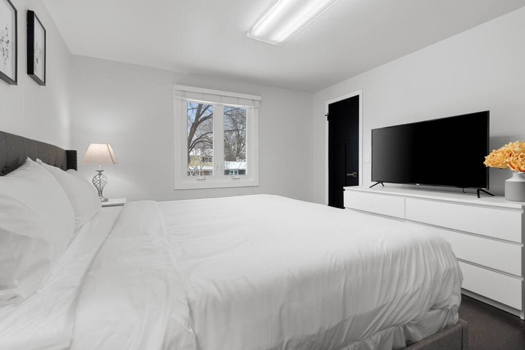 Villa The Meadows à Green Bay Extérieur photo