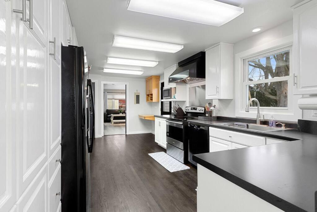 Villa The Meadows à Green Bay Extérieur photo