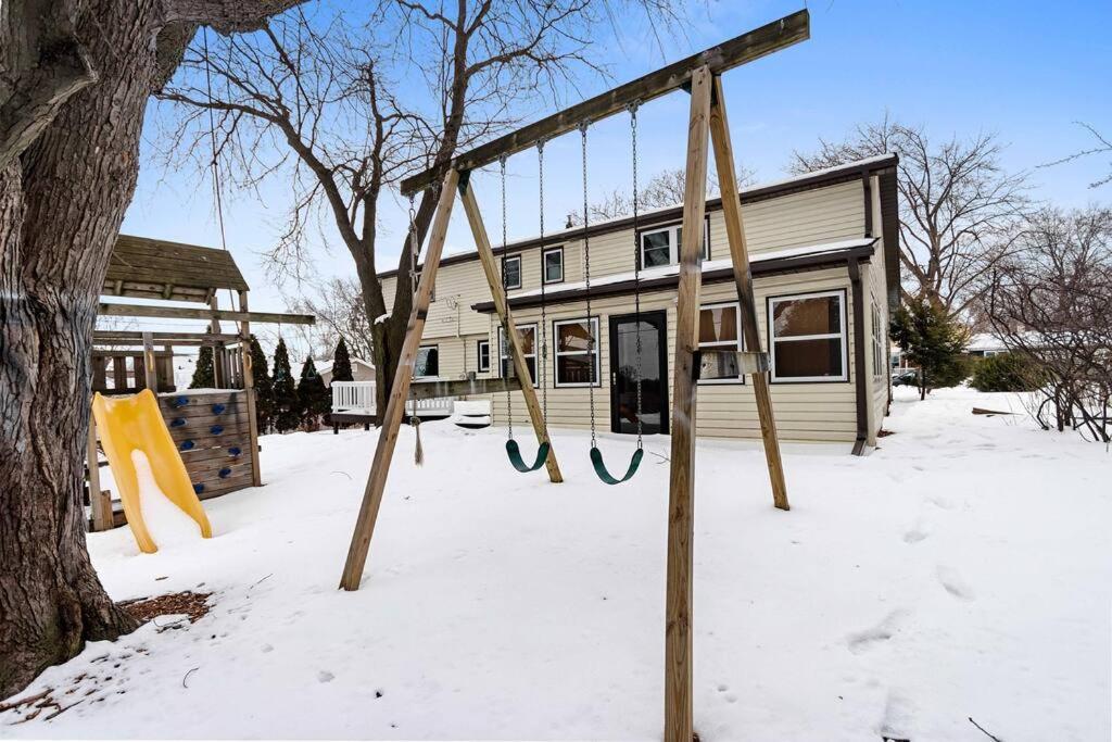 Villa The Meadows à Green Bay Extérieur photo