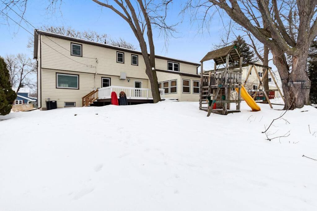 Villa The Meadows à Green Bay Extérieur photo